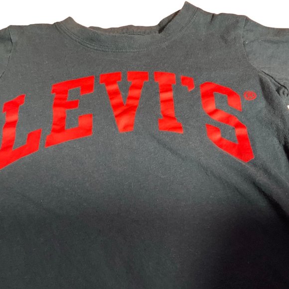 👣 5/$25 - Navy/Red Tee w/ Brand Logo - Picture 2 of 2